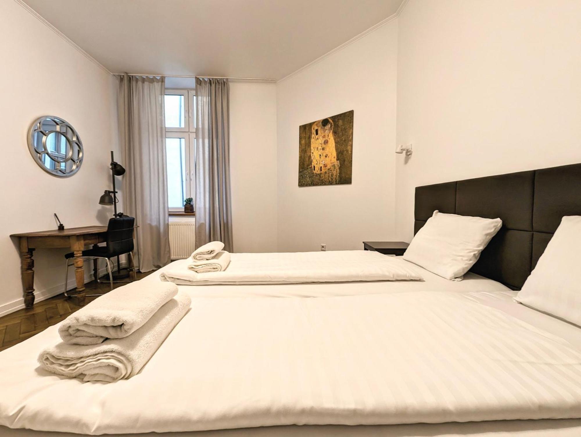 Apartment Paulinska 18 By Homeprime *